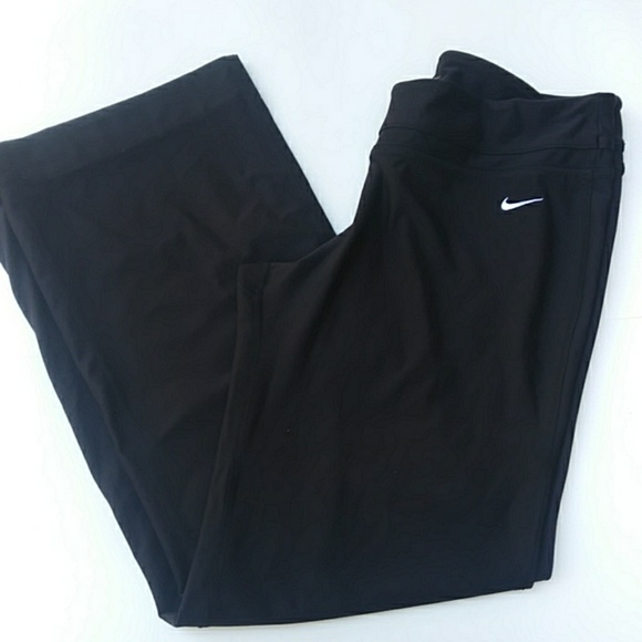 Nike Pants - 🌵Nike Dri Fit Wide Leg Yoga Pants